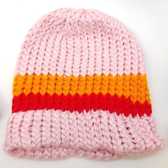 Five Handmade Knit Beanie Set! Family Friends Gift - Picture 5 of 10